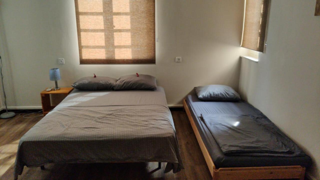 City Hall Hostel Haifa Buitenkant foto